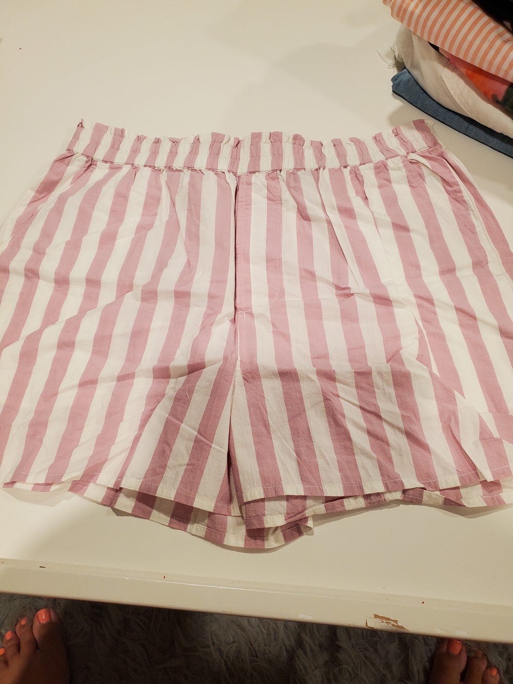 Madewell Women's Pink and White Stripe Elastic Waist Shorts